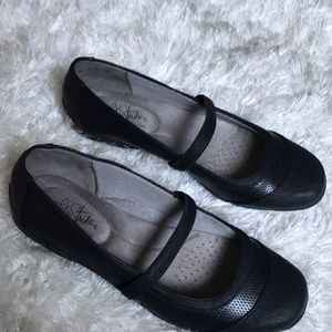 Life Stride working flats 🖤